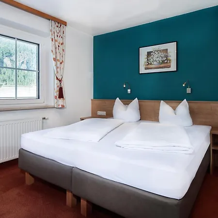 Casa de hóspedes Fruehstueckspension Anja 3*