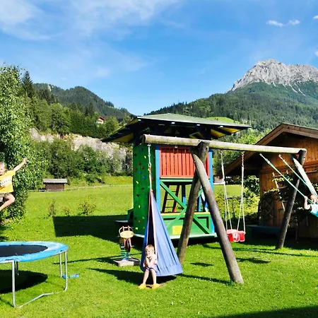 Fruhstuckspension Anja Guest house 2*
