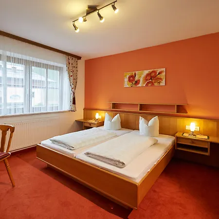 Fruhstuckspension Anja Guest house