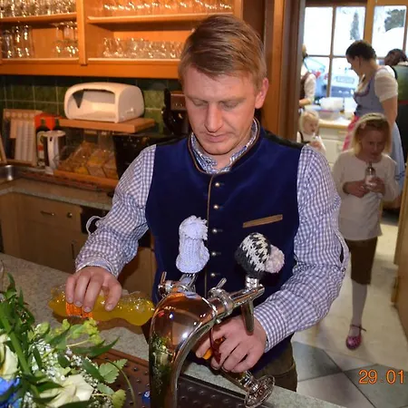 Fruehstueckspension Anja Casa de hóspedes 3*